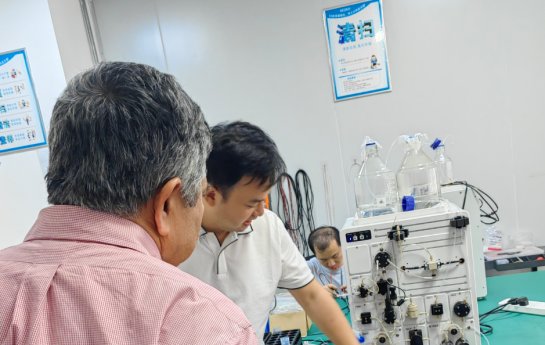 LABINDIA Technical Consultant Visits Yocell Factory to Explore FPLC Equipment Cooperation